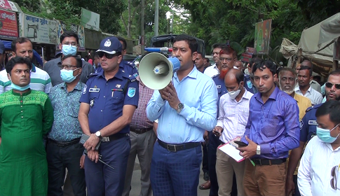 সদরপুরে অবৈধ স্থাপনা উচ্ছেদ